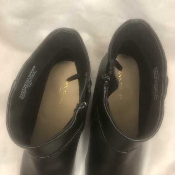 NWOT-Ann Taylor Factory Black Wedge heel Ankle Boots - Picture 6 of 8